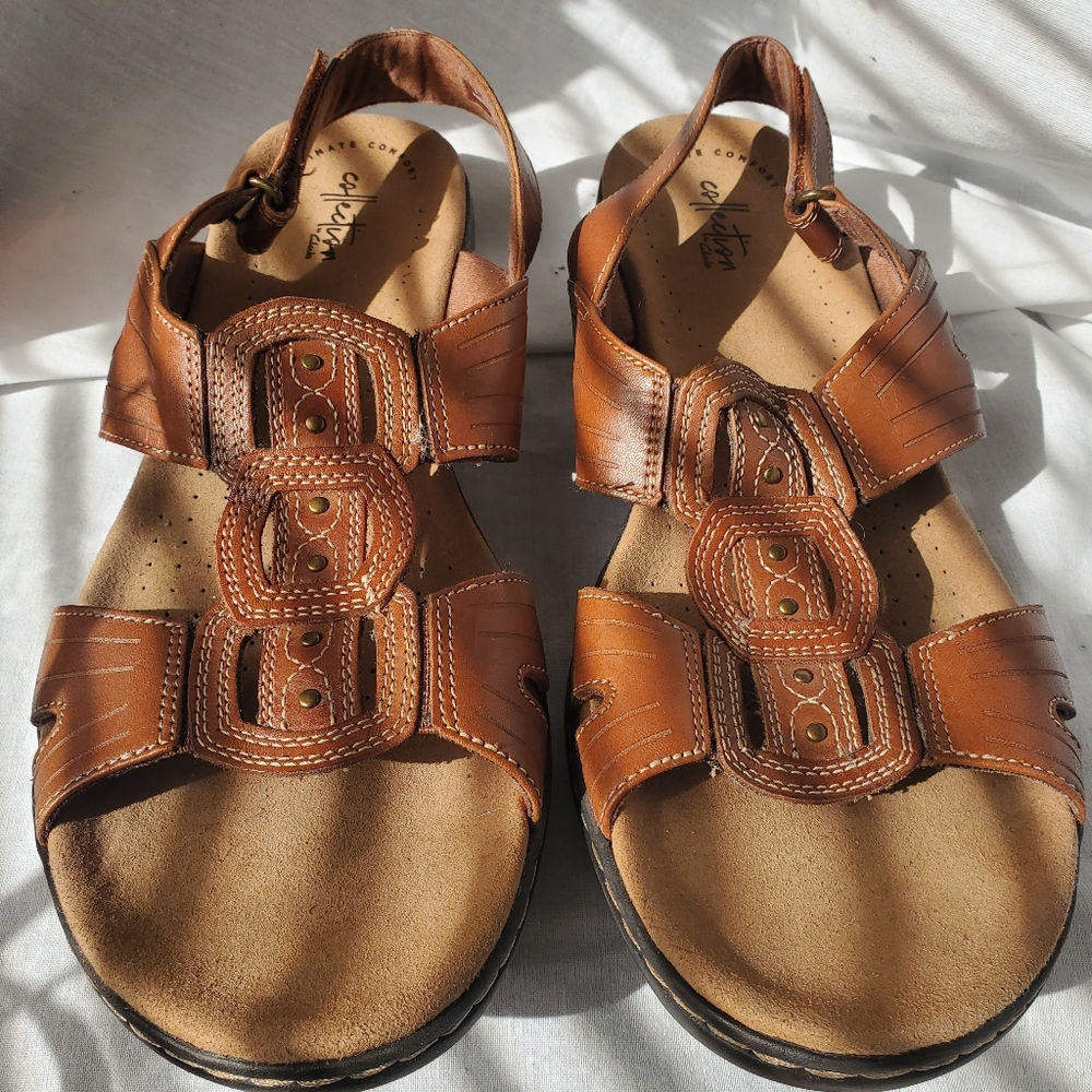 Clarks womens Brown Leather Sandals size 12